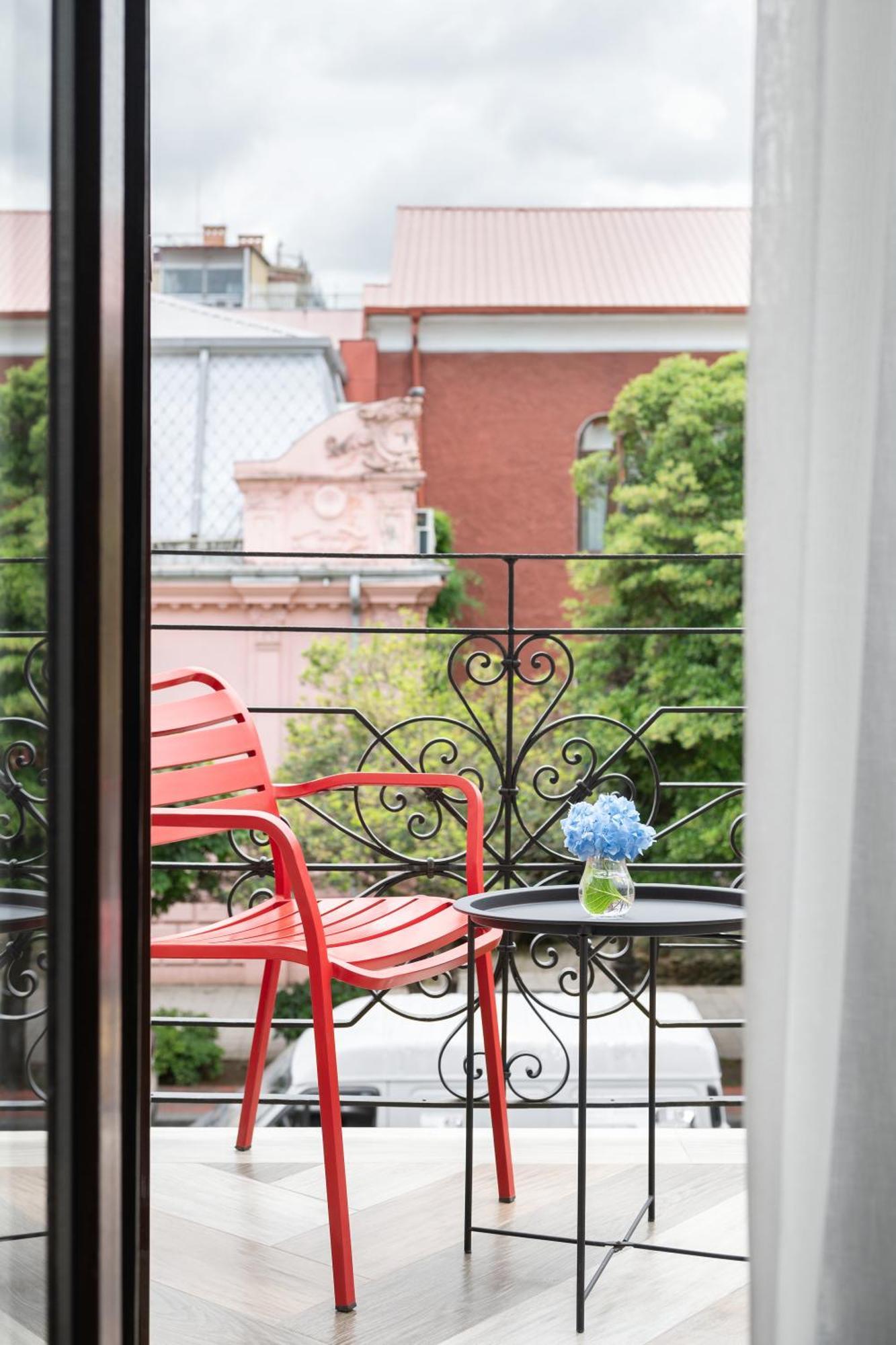 Mariinsky Boutique Hotel Batoumi Extérieur photo